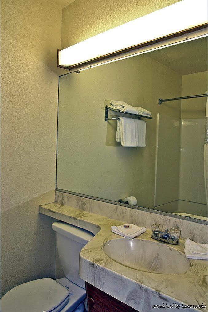 Motel 6-Visalia, Ca מראה חיצוני תמונה