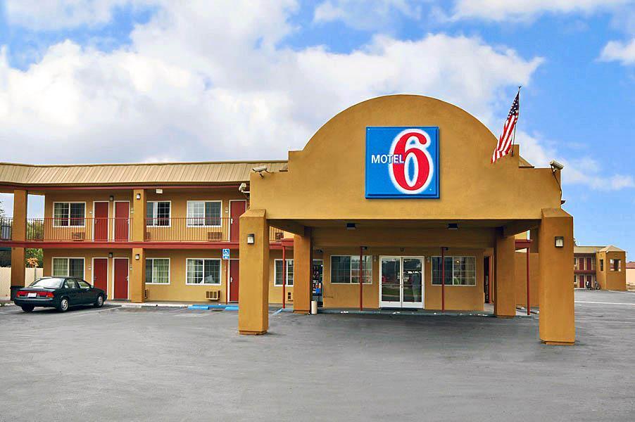 Motel 6-Visalia, Ca מראה חיצוני תמונה