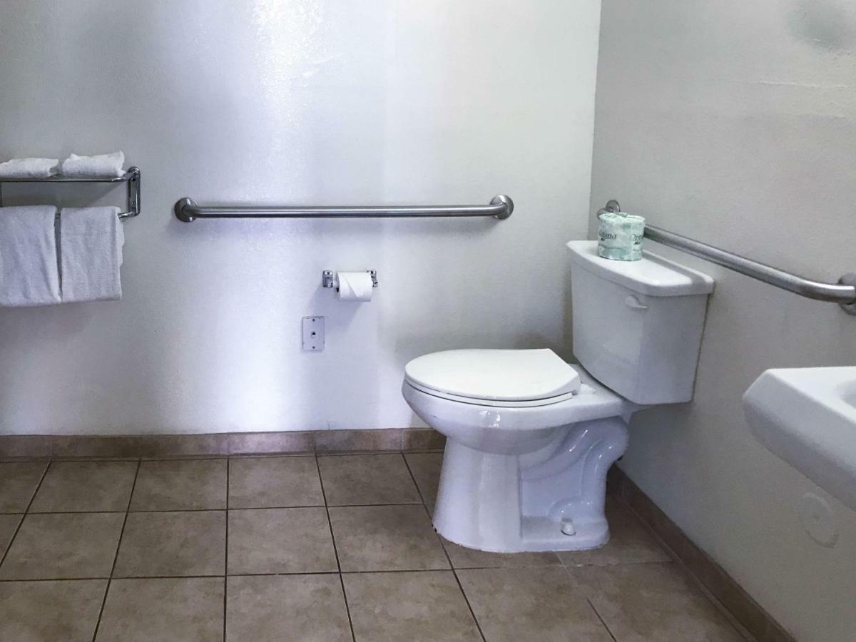 Motel 6-Visalia, Ca מראה חיצוני תמונה